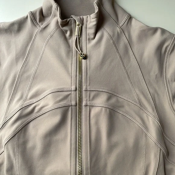 Lululemon Define Jacket Nutmeg with Gold Zipper - Picture 4 of 8